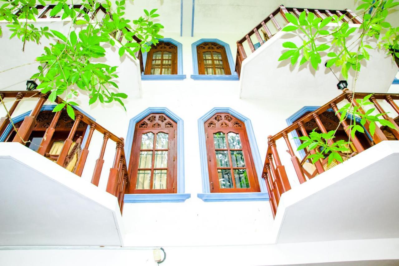 No Name Rest Hotel Unawatuna Bagian luar foto